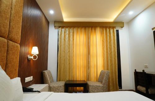 Pinjore Hotel | Hotel Raunak
