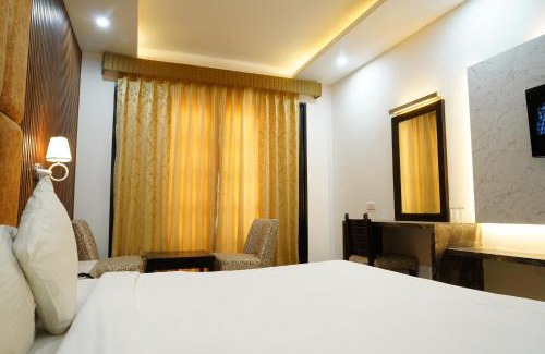 Pinjore Hotel | Hotel Raunak