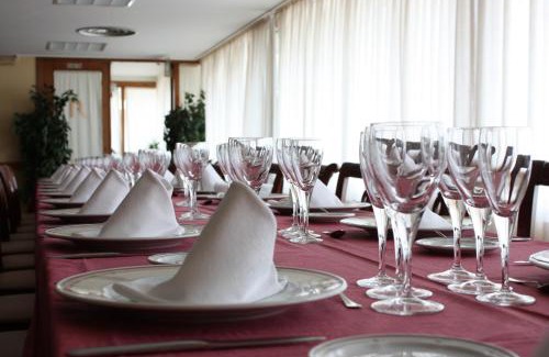 Alfajarin Hotel | Hotel Rausan