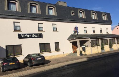 Roeser Hotel | Hotel Re'ser Stuff