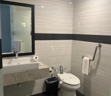 Downtown Queretaro Hotel | Hotel Real Alameda de Queretaro