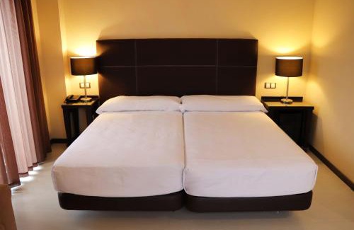 Trillo Hotel | Hotel Real Balneario Carlos III