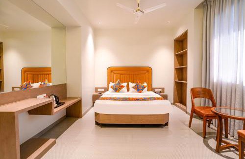 Vasai East Hotel | Hotel Regency