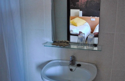Monistrol de Montserrat House | Hotel Restaurant Guilleumes