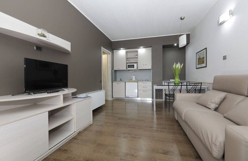 Palazzolo Milanese House | Hotel Residence Aurora