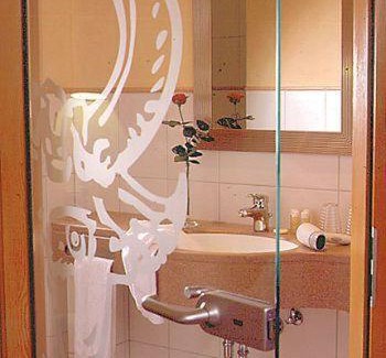 Wolfach - Saint Roman House | Hotel Restaurant Ochsenwirtshof