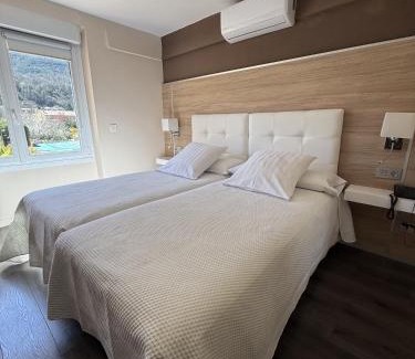 Belvianes-et-Cavirac Hotel | Hotel Restaurant Rose des Pyrénées