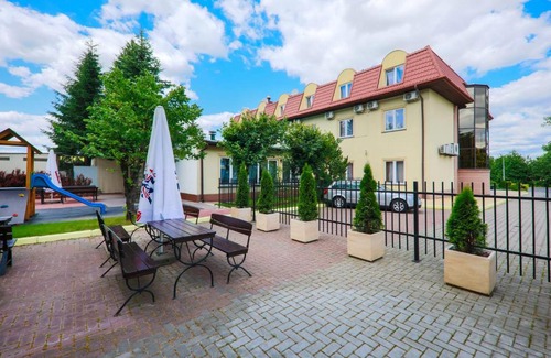 Przeworsk Hotel | Hotel Restauracja Leliwa