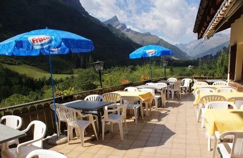 Medels im Rheinwald Hotel | Hotel Restaurant Walserhof