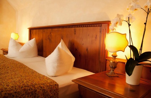 Negast Hotel | Hotel Restaurant Jagdhof