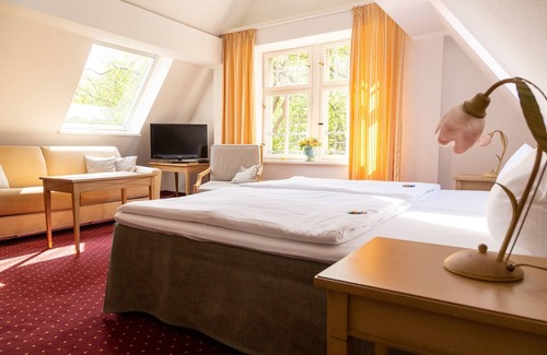 Falkensee Hotel | Hotel - Restaurant Kronprinz