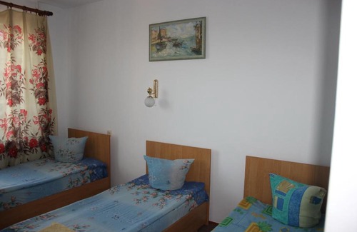 Velyka Omelyana Hotel | Hotel - restaurant "Lion's heart"