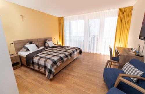 Guettingen Hotel | Hotel Restaurant Sokrates