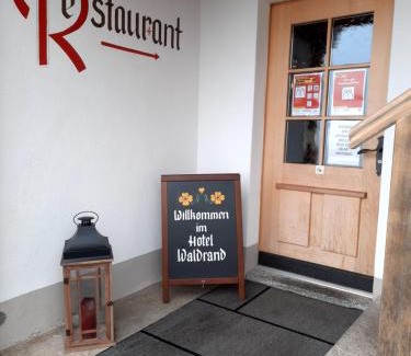 Isenfluh Hotel | Hotel Restaurant Waldrand, Isenfluh