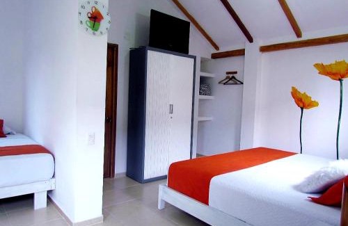 Puerto Lopez Hotel | Hotel-Restaurante Ancora