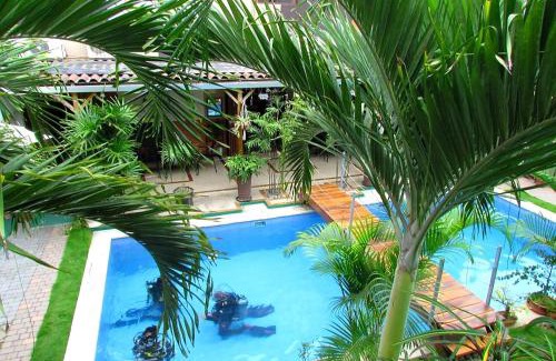 Puerto Lopez Hotel | Hotel-Restaurante Ancora