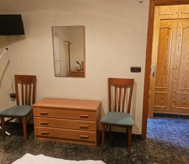 El Partidor Apartment | Hotel restaurante Palacio Fes