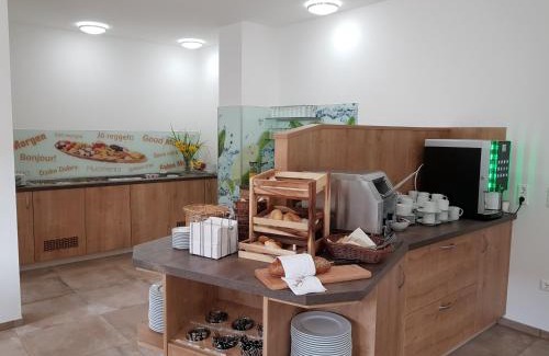 Reichersberg Bed & Breakfast | Hotel Rimo
