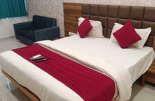 Viramgam Hotel | Hotel Rk arcade