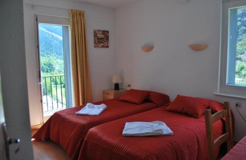 Incles Hotel | Hotel Roc de St Miquel & Apartment