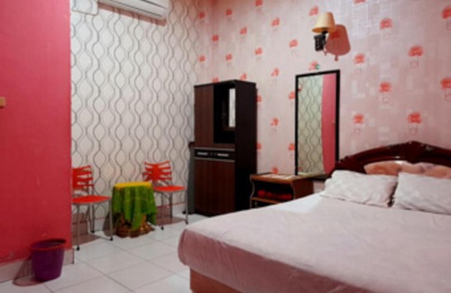 Buton Babau Hotel | Hotel Rosichan Bau Bau Mitra RedDoorz