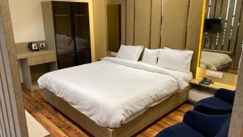 Mahesana Hotel | Hotel Royal Bistro