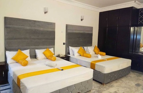 Loralai District Hotel | Hotel Royal Grand