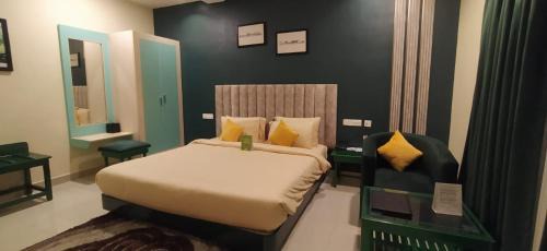 Vellore Hotel | HOTEL ROYAL GRANDE