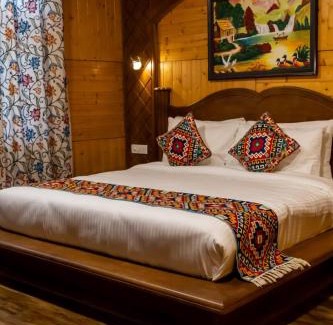 Pahalgam Hotel | Hotel Royale Comfort