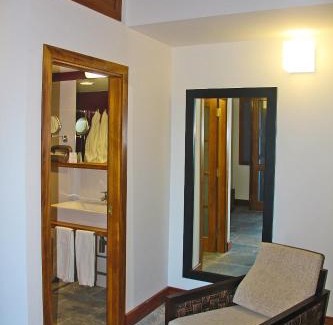 La Solana Hotel | Hotel Rural El Mondalón