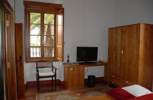 La Solana Hotel | Hotel Rural El Mondalón