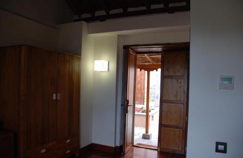 La Solana Hotel | Hotel Rural El Mondalón