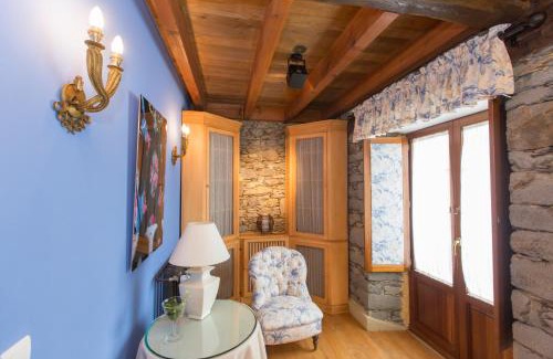 La Caridad House | Hotel Rural Casa Xusto