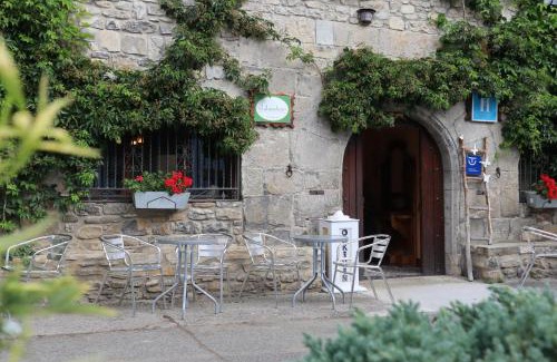 Burgui House | Hotel Rural El Almadiero