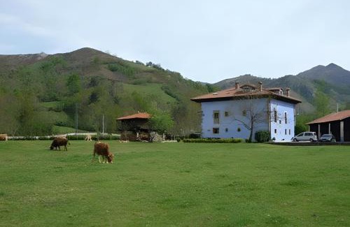 Santianes de Ola Bed & Breakfast | Hotel Rural Sucuevas