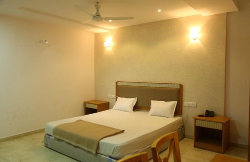 Abu Road Hotel | Hotel S9, Abu Road, near Ambaji temple