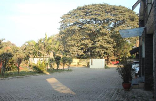 Talasri Hotel | Hotel Sahyadri