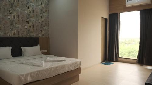 Nala Sopara Cabin | Hotel Sai Aakanksha