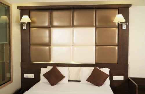 Vasai East Hotel | Hotel Sai Residency Vasai