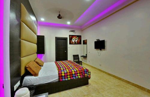 Gurugram Hotel | Hotel Samrat