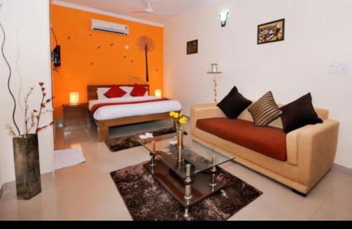 Neemrana Hotel | Hotel Samrat