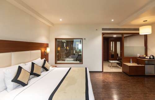 Bhubaneshwar Hotel | Hotel Sandy's Tower