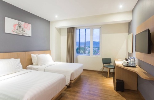 Ambon Hotel | Hotel Santika Premiere Ambon