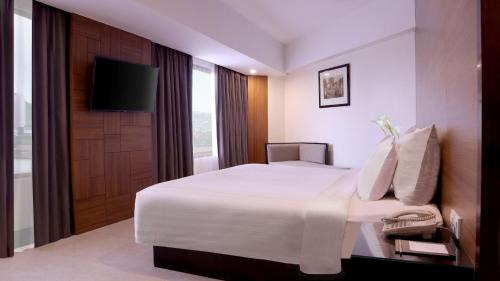 Semarang Hotel | Hotel Santika Premiere Semarang