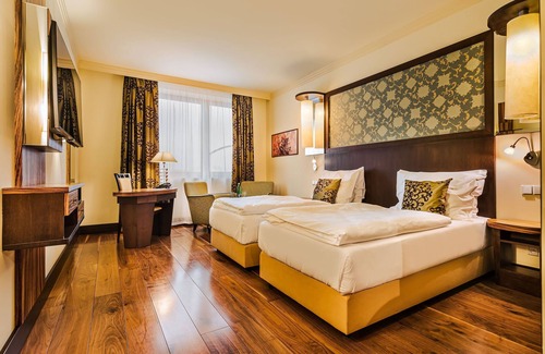 Chvalovice Hotel | Hotel Savannah