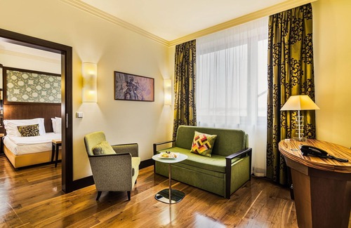 Chvalovice Hotel | Hotel Savannah