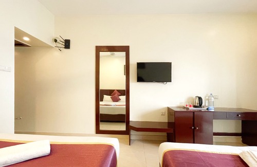 Cox's Bazar House | Hotel Sea Cox - Superior Deluxe Twin Room - AC