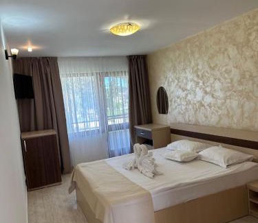 Neptun House | Hotel Selena Boutique