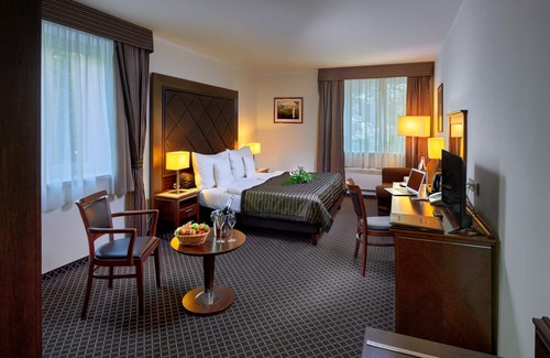 Hostivar Hotel | HOTEL SELSKÝ DVŮR