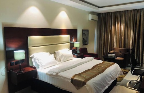 Kaduna Hotel | Hotel Seventeen
